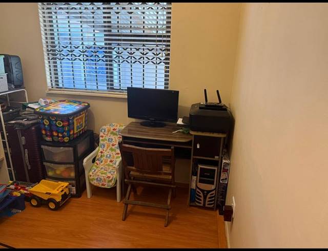 3 BEDROOM HOUSE FOR SALE IN SOUTH HILLS